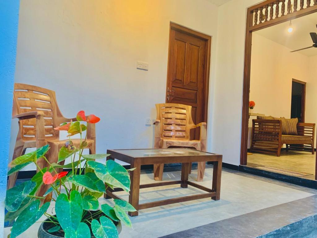 White Heaven Villa Unawatuna Exterior photo